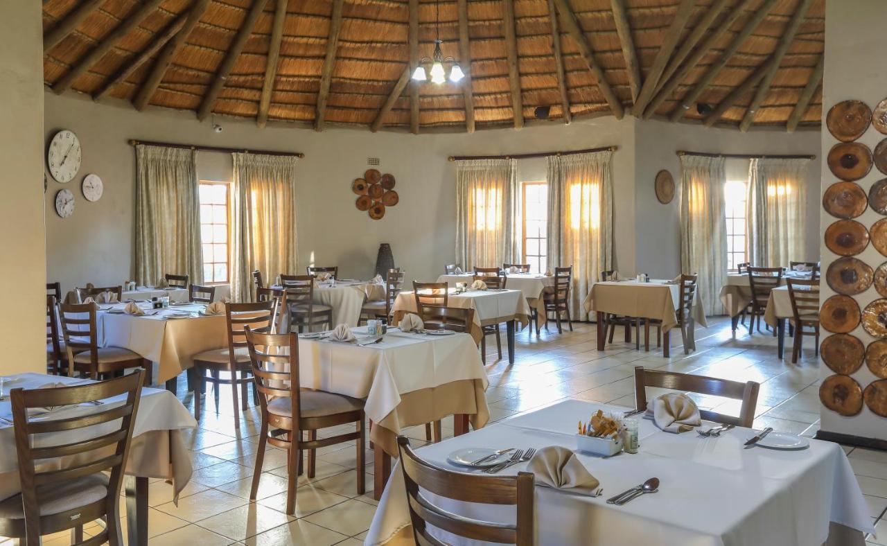 Nongoma Lodge & Inn Cc Exteriör bild