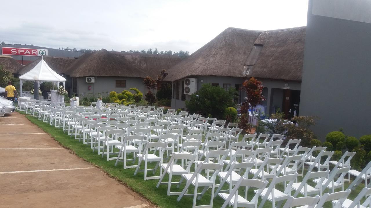 Nongoma Lodge & Inn Cc Exteriör bild